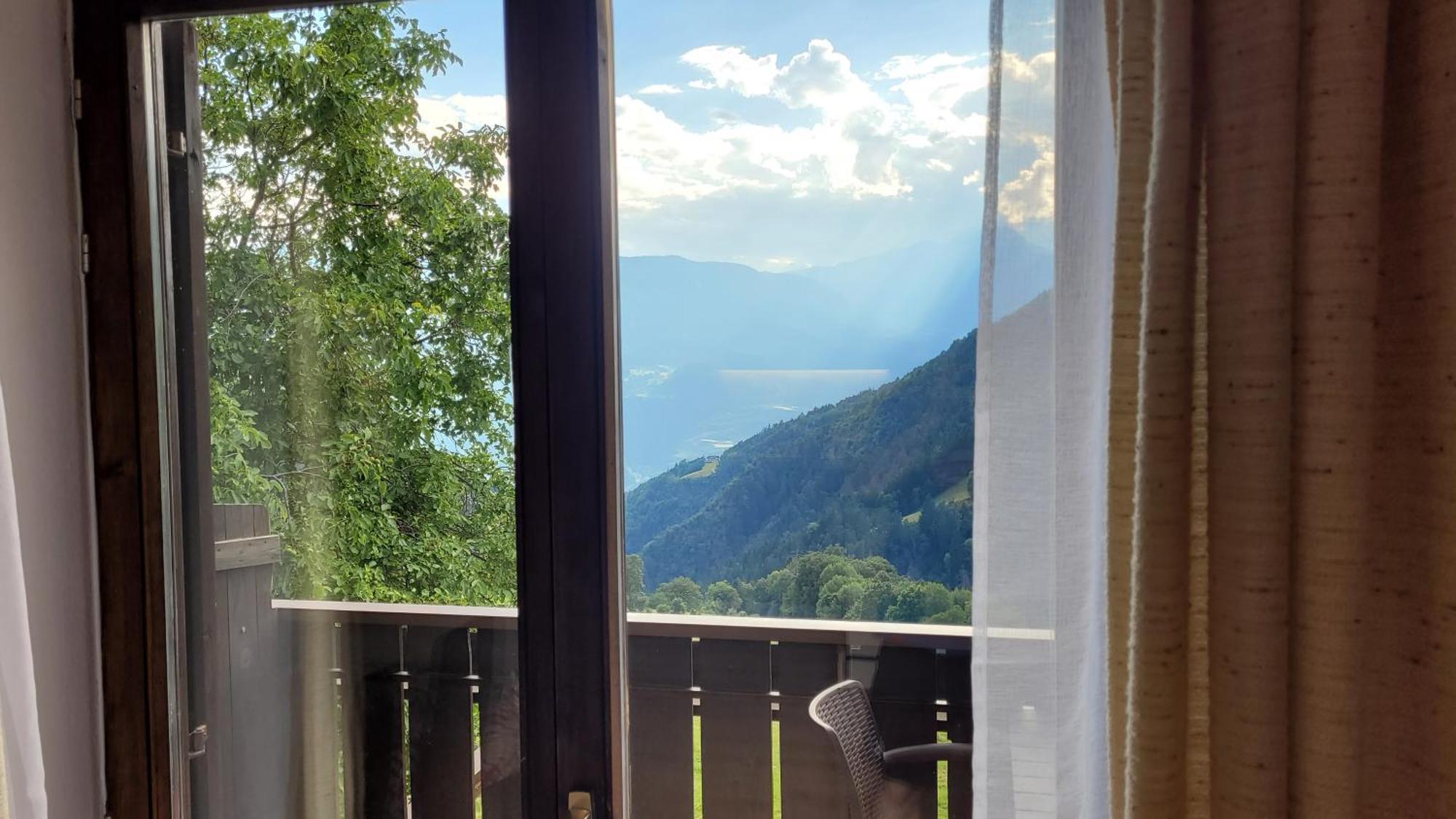Waldhof Apartment Meltina Bagian luar foto